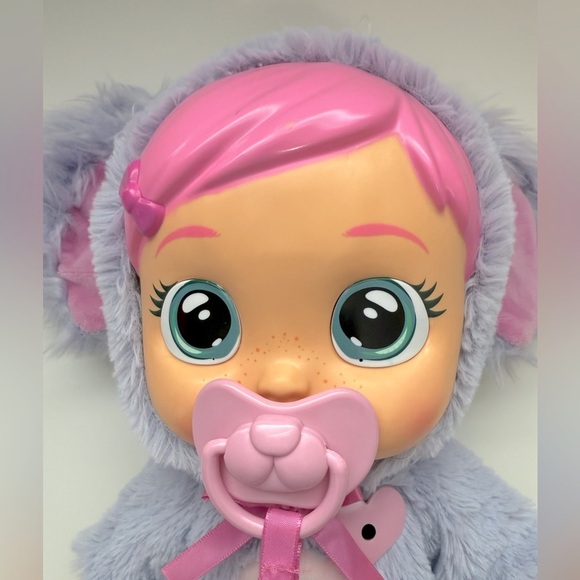 Cry Babies Koali Feel Better Doll with pacifier - Picture 4 of 10